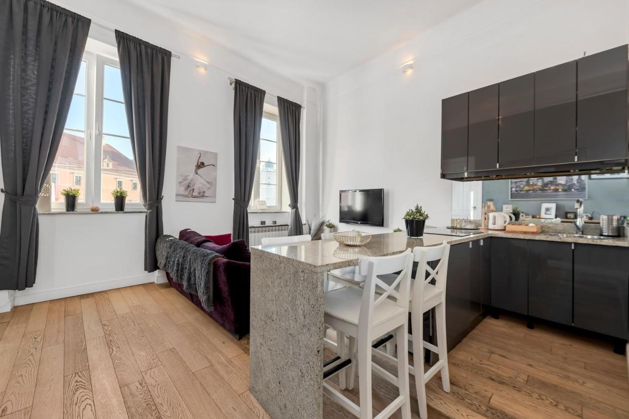 Lumina Apartments On The Market Square Near The Royal Castle Warsaw Ngoại thất bức ảnh